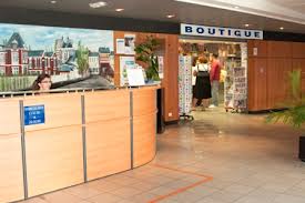 Comment le visiteur, le client, l'usager, perçoit-il la boutique ? Quelle est son image auprès du public ?